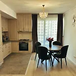 Διαμέρισμα Neo Sase - Denya Forest -near Amazonia - Private Parking *