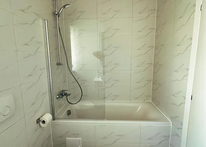 Neo Sase - Denya Forest -near Amazonia - Private Parking * Timişoara