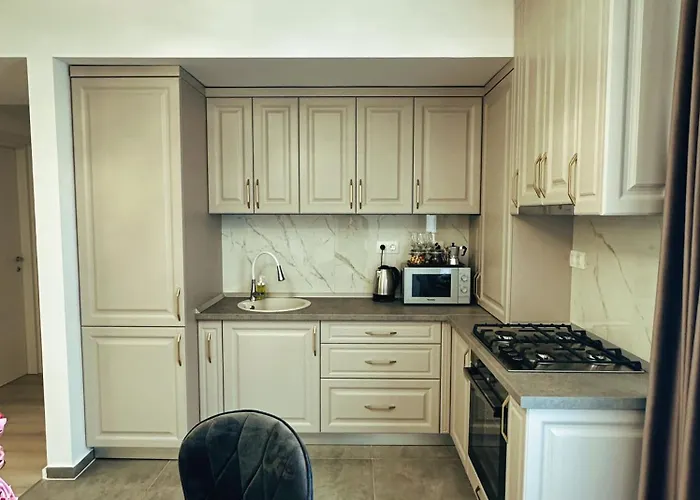 Neo Sase - Denya Forest -near Amazonia - Private Parking Timisoara